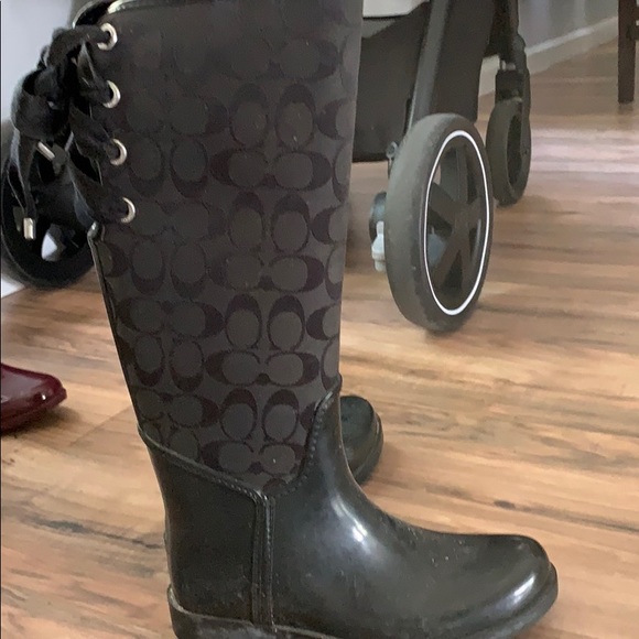 Coach rainboots - Picture 1 of 2